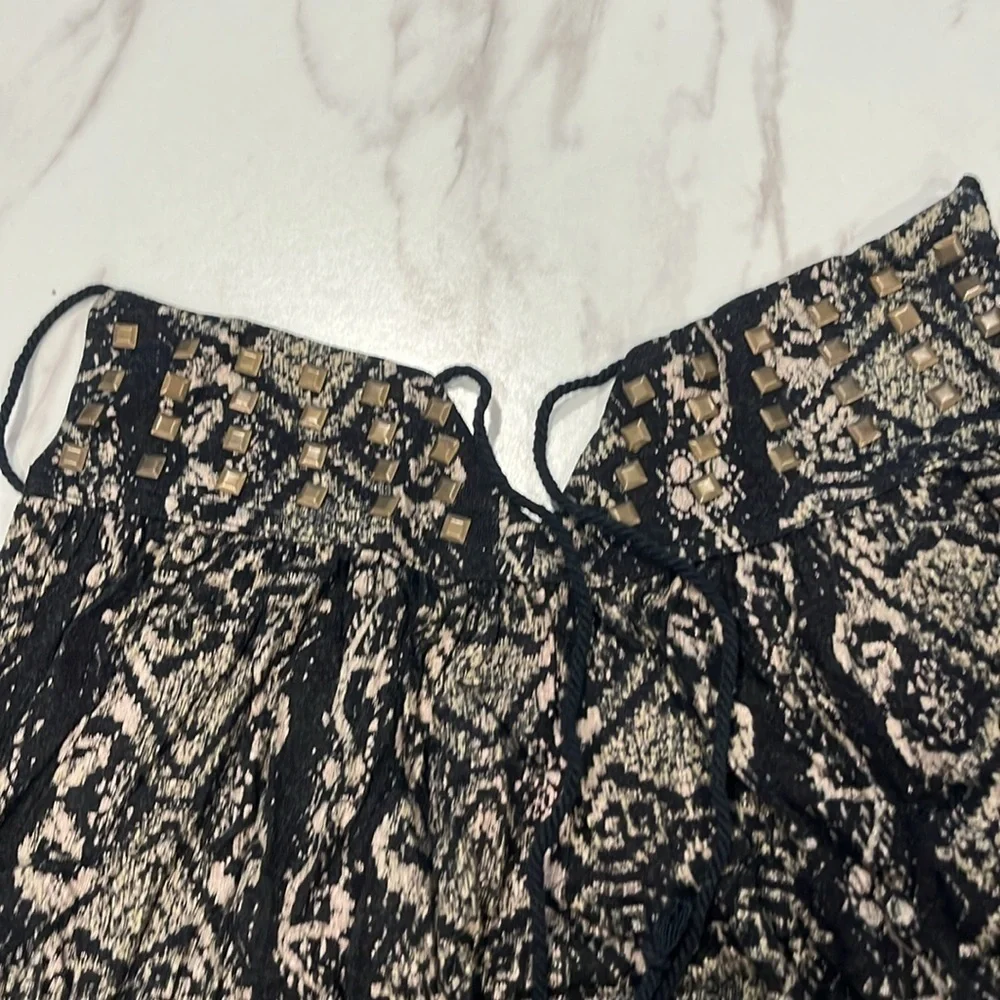 Ecoté Tank Blouse - Picture 5 of 5